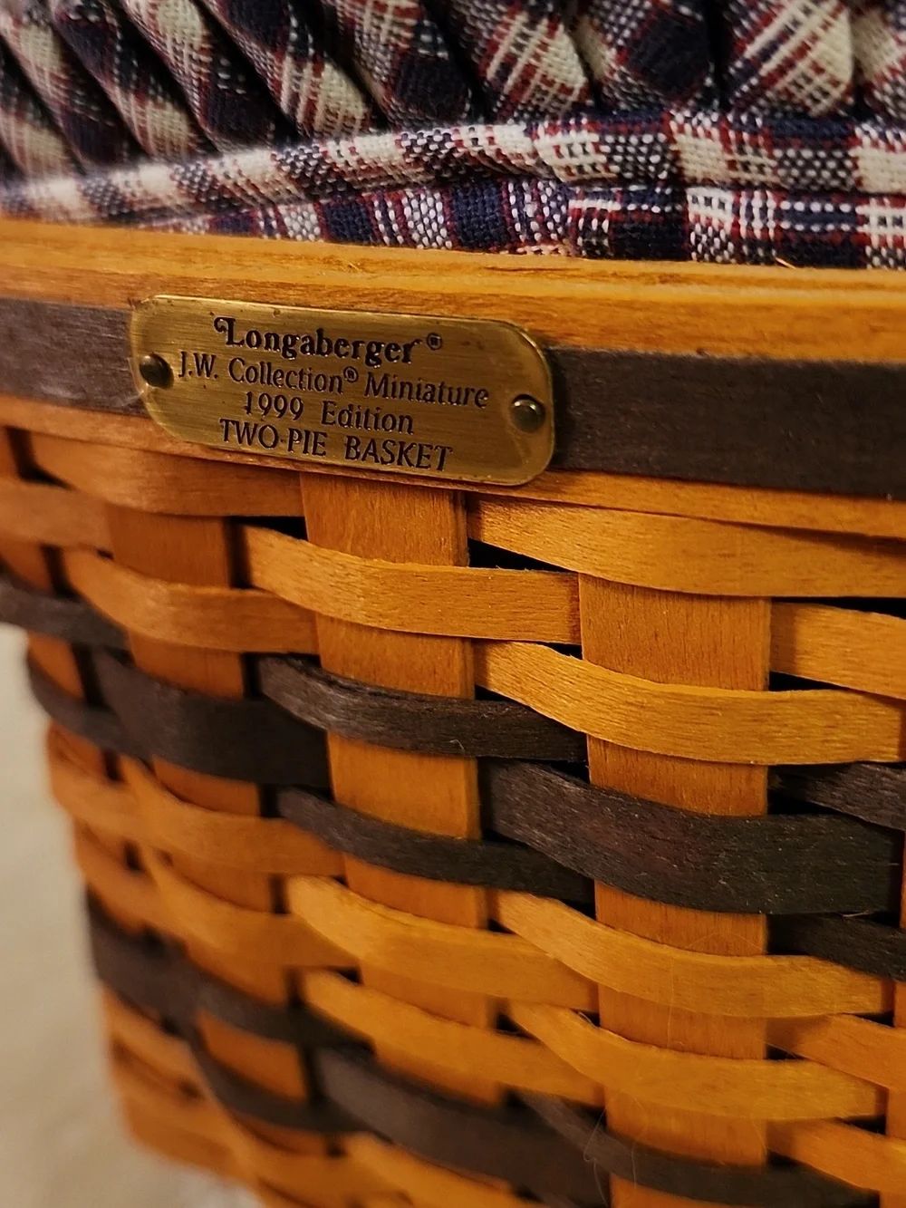 Longaberger JW Miniature Two Pie Basket